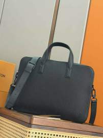 Picture of Louis Vuitton Handbags _SKUfw213817510fw